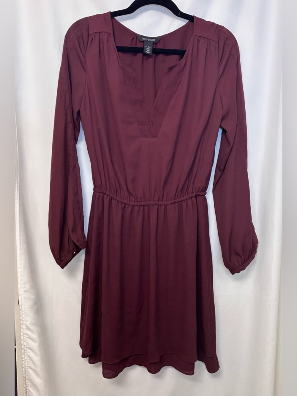 White House Black Market Burgundy Long Sleeve Dress | Size 0 | Flowy Boho